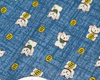 1240# Cute Lucky Money Cat, 招き猫 Lucky Waving Cat Asia Money Cat Maneki Neko Pattern Thin Cotton Fabric/ 45cm x 110cm/ Made in Japan/ M2