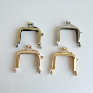 3314 # 3,8 cm * 4 cm Super mini cadre de sac à main carré à fermoir Kisslock avec boucle extérieure sur le côté/cadre de sac Kisslock à coller pour petits sacs à main