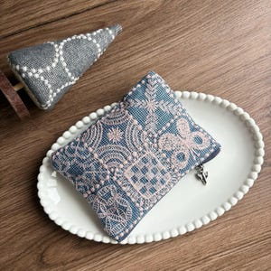 656# Handmade Purple and Pink Butterfly Pattern Zipper Makeup Pouch with Mina Perhonen Designed Fabric and Bird Zipper / Embroidery Pouch