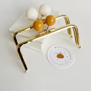 3081# 6cm*13cm Minimalista Crema Blanco, Caramelo Marrón Color Cuenta Cuadrado Beso Cierre Monedero Marco/ Pegamento Kisslock Bolsa Marco/ Monedero Marco/ I3