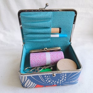 516# Handmade Box-Shape Travel Cases/ Sewing Tools Storage/ Kiss Lock Fabric Case/ Hand Crafted Cosmetic Bag/ Needlework Box Case