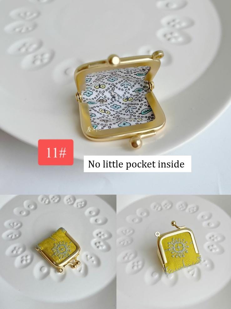 653# Handmade Super Mini Kisslock Coin Purse With Mina Perhonen
