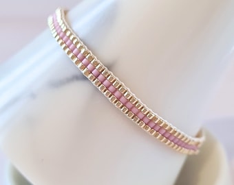 Handmade pink and gold bracelet - Pastel pink beaded friendship bracelet with gold accents