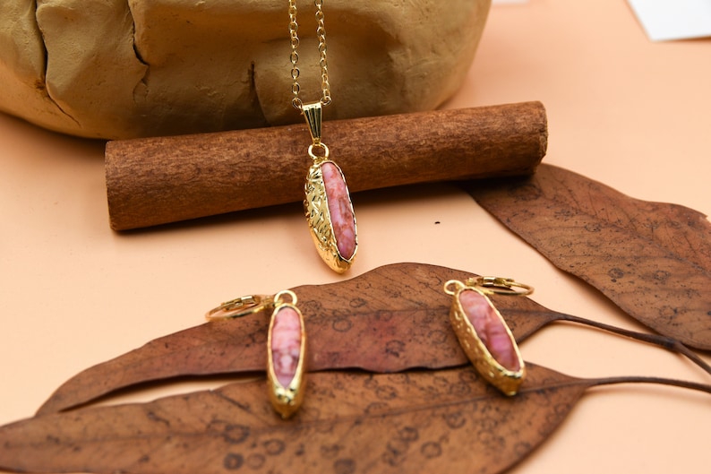 Pink Tourmaline Jewelry Set, Tourmaline Necklace, Tourmaline Earrings, Minimalist Gold Jewelry Set, Raw Gemstone Pendant, October Birthstone image 1