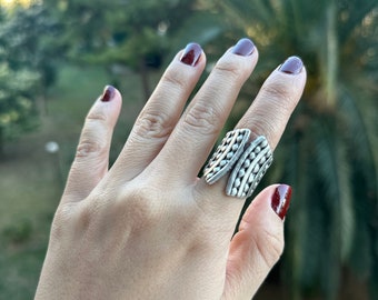 Bague bohème en argent martelé : bijoux ethniques Bague ancienne en argent, bijoux bohème