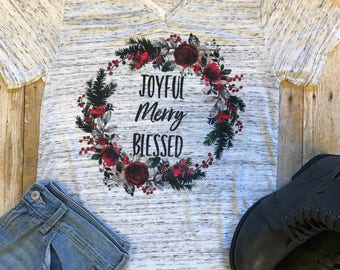 Christmas Shirt Joyful Merry Blessed Shirt Christmas Wreath Rustic Christmas Country Christmas Shirt for Woman Mom Tee Floral T Shirt Boho T