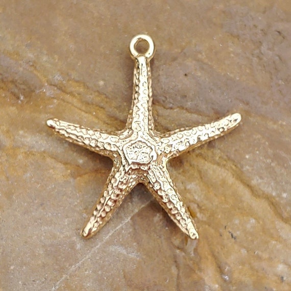 14k Gold Starfish Charm 14kt Yellow Gold Starfish… - image 1