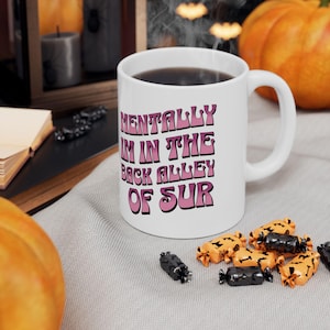 Vanderpump Rules Tasse: Back Alley of SUR Keramiktasse (11 Unzen)