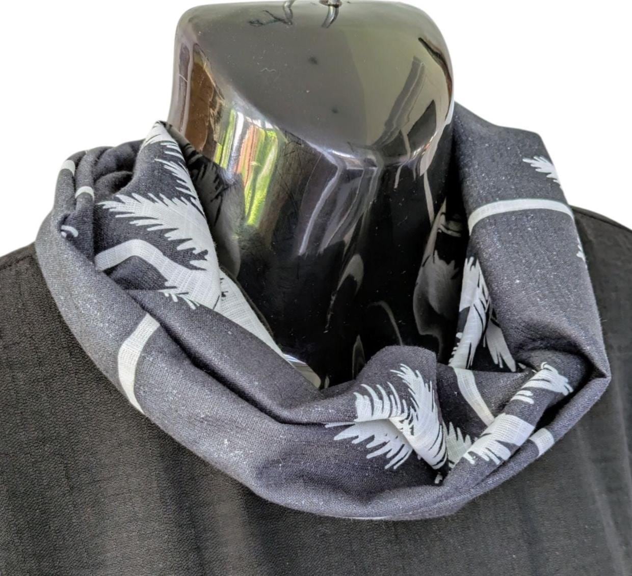 Magnetic scarf  - Mother's day gift - Fashion gift - Scarf woman - Snood - Easy fastening