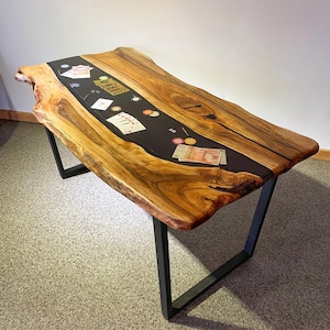 Large table de poker, table de jeu, table en noyer de salle de jeux, table de poker personnalisée, meubles en noyer faits main, cadeau de salle de jeux, cadeau pour oncle