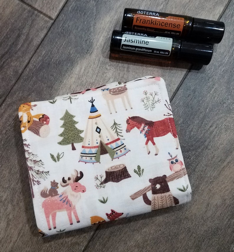 Woodland Friends Essential Oil Wallet