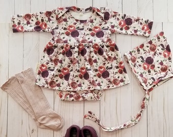 Organic fall baby girl dress, floral print baby bodysuit, winter baby outfit, dress and bonnet, pretty baby girl clothes, comfy baby dress