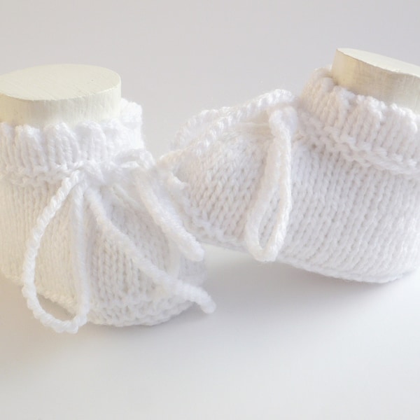 verschiedene Farben Babyschuhe gestrickt - Taufschuhe Strickschuhe Baby Taufe weiß grau ecru creme beige Finkli Geschenk