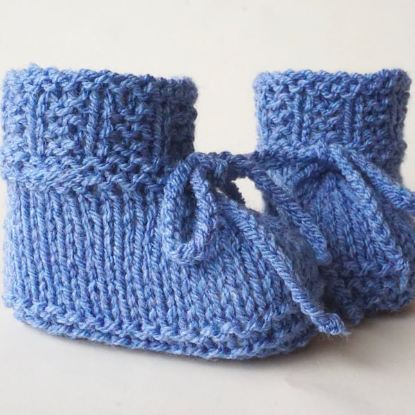 Babyschuhe gestrickt Strickschuhe Baby blau jeans Babygarn Stricken Finkli Geschenk Geburt 0-4 Monate