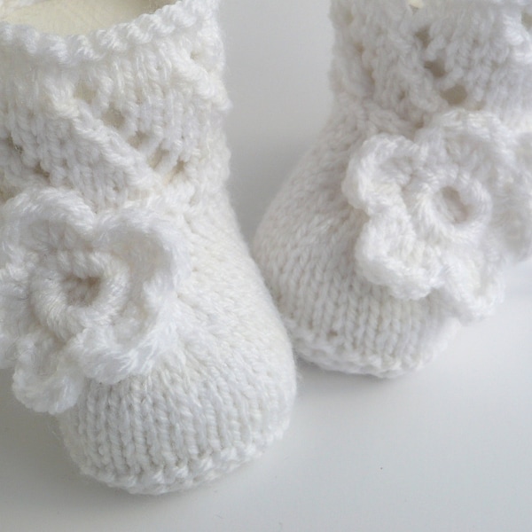 Babyschuhe Taufschuhe gestrickt knitted baby shoes