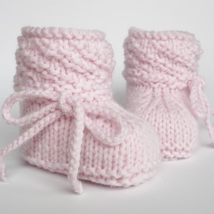 various colors baby shoes knitted knitted baby shoes baby booties knitted shoes pastel pink cream