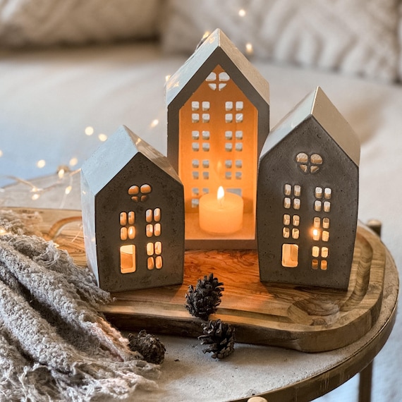 Deko Weihnachten - Lichthaus, Weihnachtsdorf Deko, Ideen für Weihnachtsgeschenke, Weihnachtsdeko Fensterbank, Deko nach Weihnachten