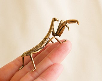 mini antiqued brass statue praying mantis model metal art figurine coffee table decor boho cute gift ideas office fairy garden miniatures