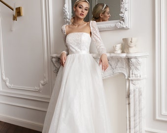 Bridal shower dress. Bohemian corset wedding dress with long sleeves.