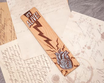 Frankenstein "It's Alive!" Bookmark. Gothic Horror, Dark Academia, Classic Monsters, book lovers gift.