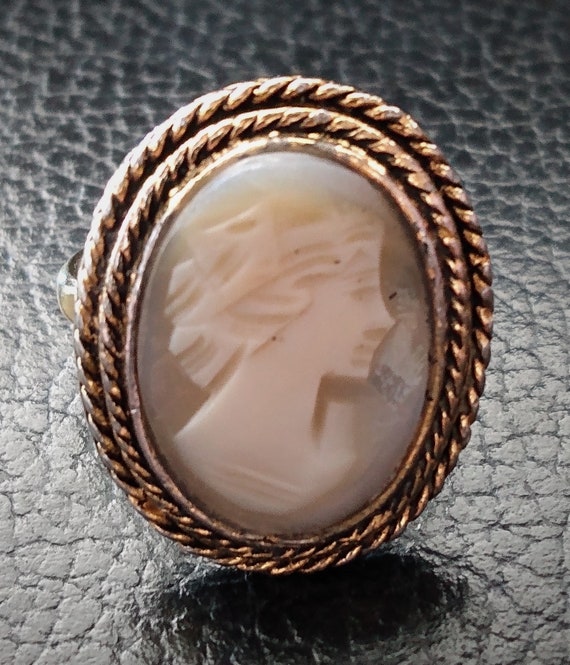 Mid-Century Italian Cameo Ring