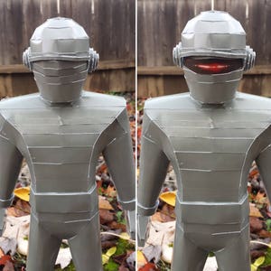 Gort D.I.Y. The Day the Earth Stood Still Papermodel image 9