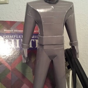 Gort D.I.Y. The Day the Earth Stood Still Papermodel image 10