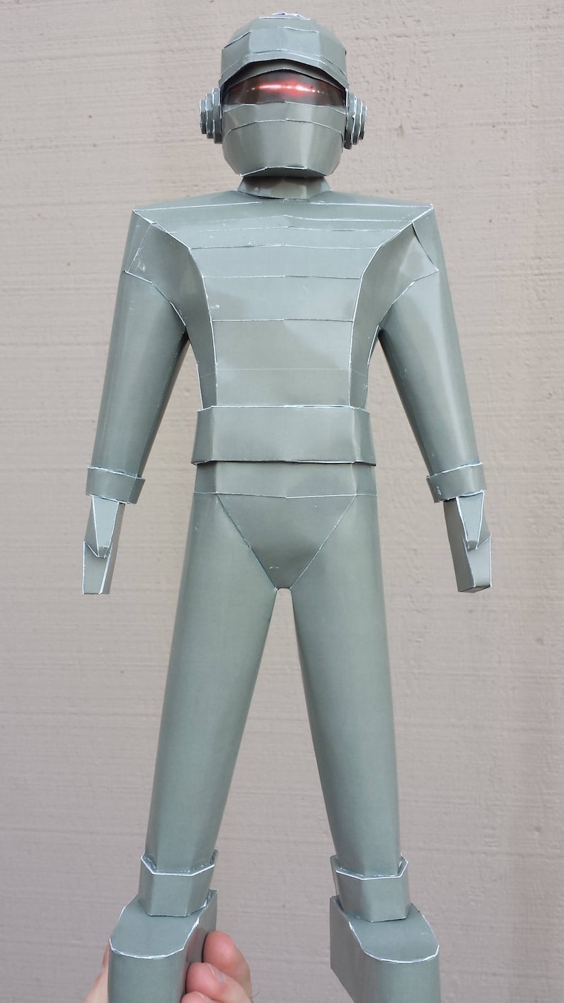 Gort D.I.Y. The Day the Earth Stood Still Papermodel image 1