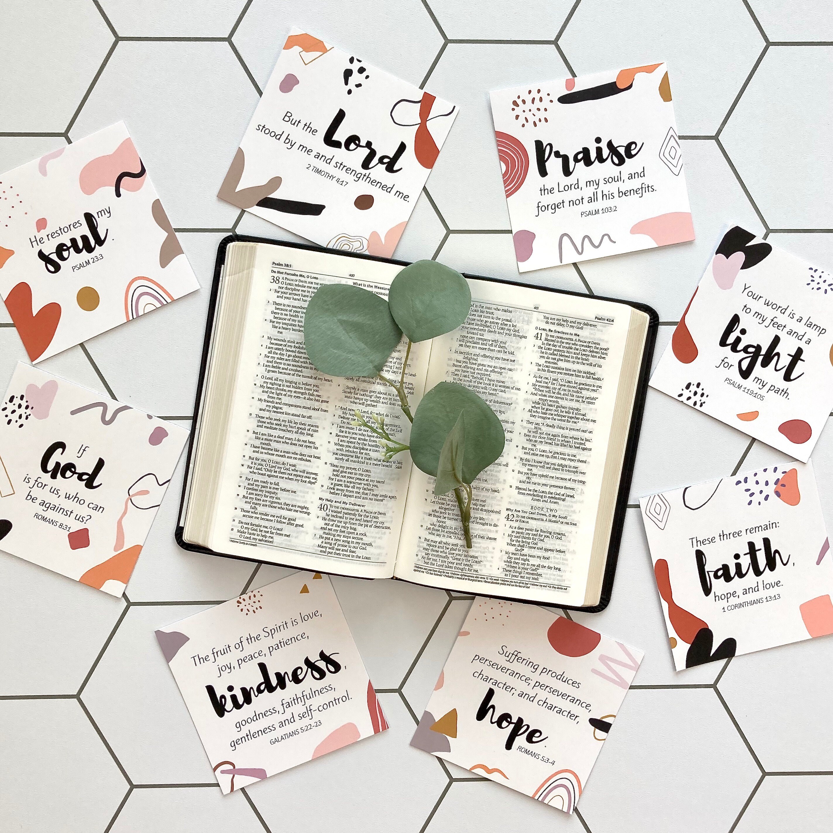 Set of 52 Modern Boho Memory Verse Cards for Women Weekly Bible Verse Cards  for Encouragement Abstract Shapes Scripture Cards with Stand Prints Home  Décor Wall Décor img.hospital