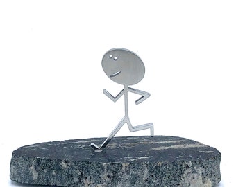 Handmade runner sculpture: Male runner mounted on stone