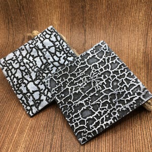 25. Polymer Clay Texturmatte - Crackle Muster - Verwenden Sie mit Polymer Clay, Metal Clay, Keramiklehm und Farbauftrag