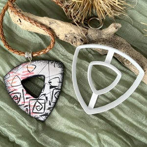 Polymer Clay Cutter - Rounded Triangle Donut #2 - Use with polymer clay, pottery, metal clay, etc - 4 Sizes