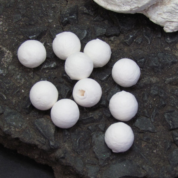 Hollow Bead Cotton Balls (12mm)