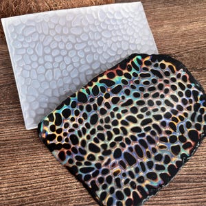 6. Flexible Silicone Texture Mat - Pebble Pattern - Use with polymer clay, metal clay, pottery & scrap-booking
