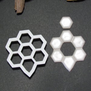 Honeycomb Drop Stamp Cutter