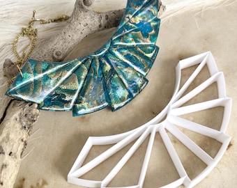 Clay Collar Cutter - 2# Cleopatra Imbossing Cutter - Use it to create statement necklaces from clay