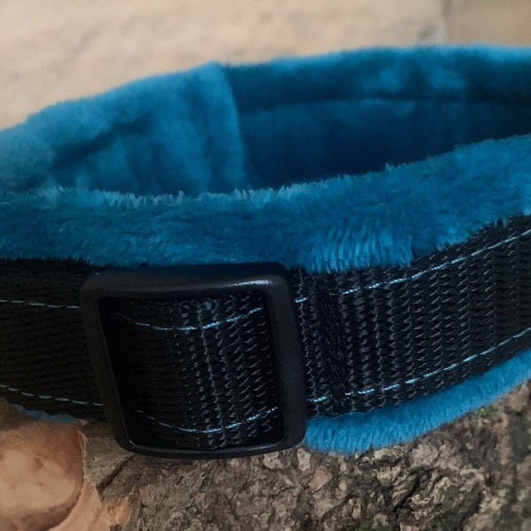 Fleece Dog Collar / Luxury Dog Neckwear / 5 Sizes Available / 2 Widths / Adjustable / Teal Fleece & Black Webbing