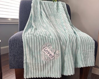 Sending You a HUG Box, Soft Blanket, Comforting gift, Uplifting gift, Encouraging gift for her, Anxiety gift,