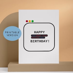 Op de afbeelding: Een witte verjaardagskaart met een zwarte rand en de woorden "HAPPY BIRTHDAY!" in een vetgedrukte lettertype. De kaart bevat de tekst "<age>ERROR: Stack Overflow</age>" en een blauwe cirkel met de tekst "PRINTABLE VERSION".
