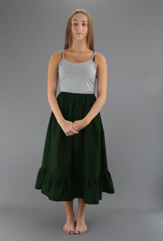 green emerald velvet dress Babyonline D.R.E.S.S. Green Crinoline Petticoat for Women Knee Length Slips  Underskirt for Vintage Dress,Green,Size Small at Amazon Women's Clothing  store main image 0