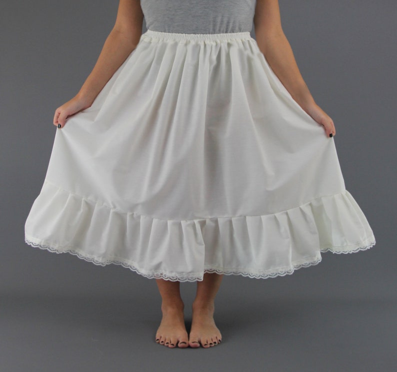 Plus Size Ivory Cotton Underskirt Lace Anglaise or Plain - Etsy