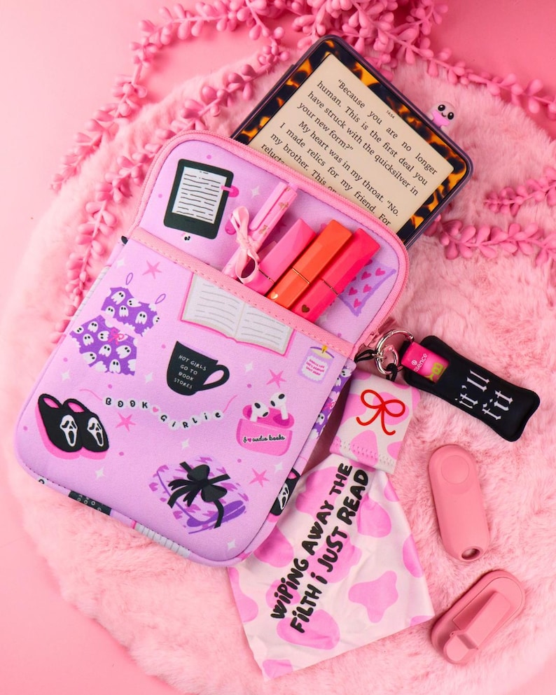 kindle sleeve, booktok gift, bookish gift for readers, dark romance merch, romantasy gift, booktok, bookstagram, kindle pouch, kindle sleeve, kobo sleeve, kobo case