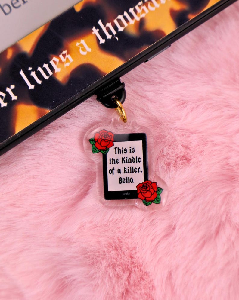 dark romance gift run little mouse charm, booktok, smut reader gift,  bookish gift book bestie, kindle charm, spicy books, dark romance, fae smut, faerie smut, shadow daddy, good girl, such a fucking good girl, kindle of a killer, twilight