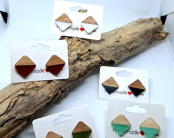 Stud earrings with wood and synthetic resin in different colors