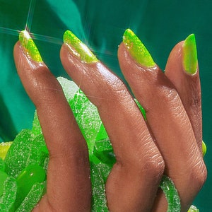 Bright Lime Green Jelly Vegan Nail Polish, Iridescent Green Flakie Nails - Sour Punch