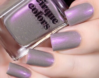 Gray Purple Holographic Vegan Nail Polish - Lavender Shimmer Holo Nails - Deja Vu