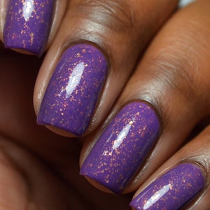 Purple Speckled Vegan Nail Polish Gold Glitter Flake Nails Izola image 2