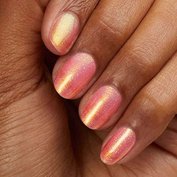 coral pink nails