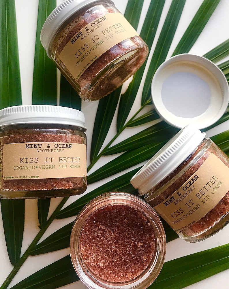 K.I.B. OrganicVegan Lip Scrub image 4