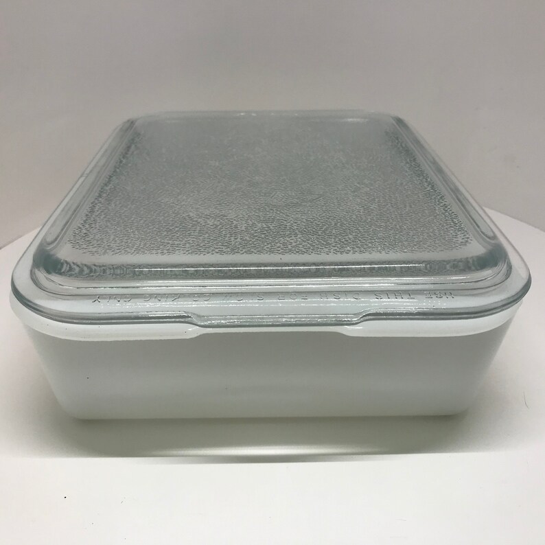 PROCTOR SILEX Slow Cook PAN Refridgerator storage dish 1960s-70s Mid Century Modern Low Temp cookware storage kitchen opaline glassware